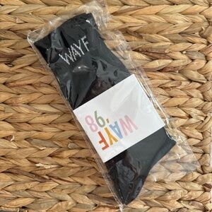 WAYF WHERE ARE YOU FROM NWT Women’s Black White Crew Socks M L